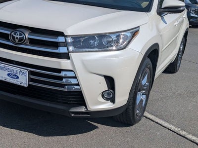 2019 Toyota Highlander Limited Platinum