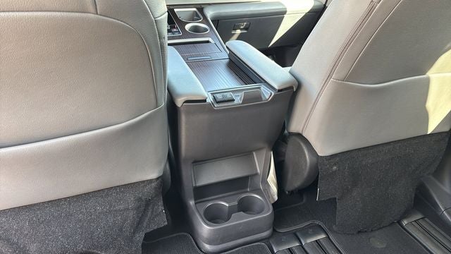 2023 Toyota Sienna XLE 8 Passenger