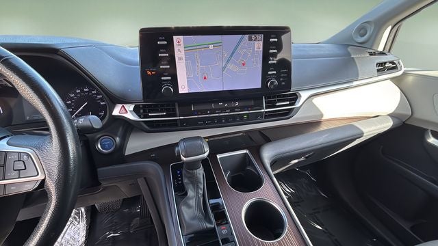 2023 Toyota Sienna XLE 8 Passenger
