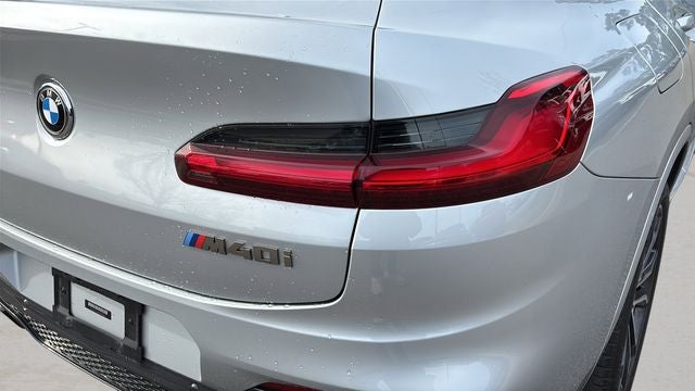2021 BMW X4 M40i