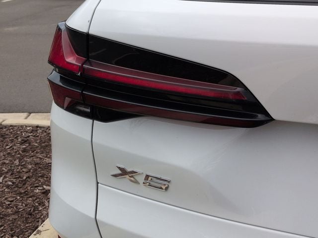 2025 BMW X5 xDrive50e Premium