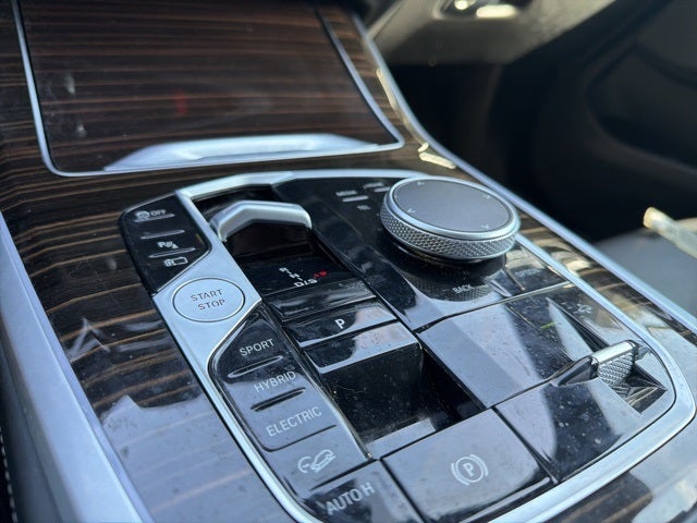 2025 BMW X5 xDrive50e