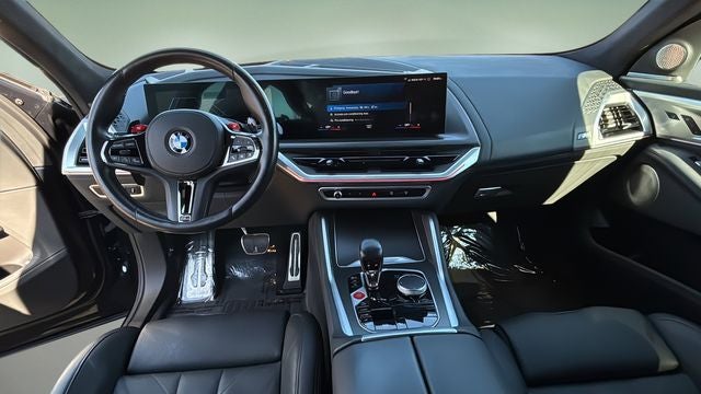 2023 BMW XM Base