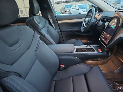 2025 Volvo EX90 Twin Motor Ultra 7-Seater