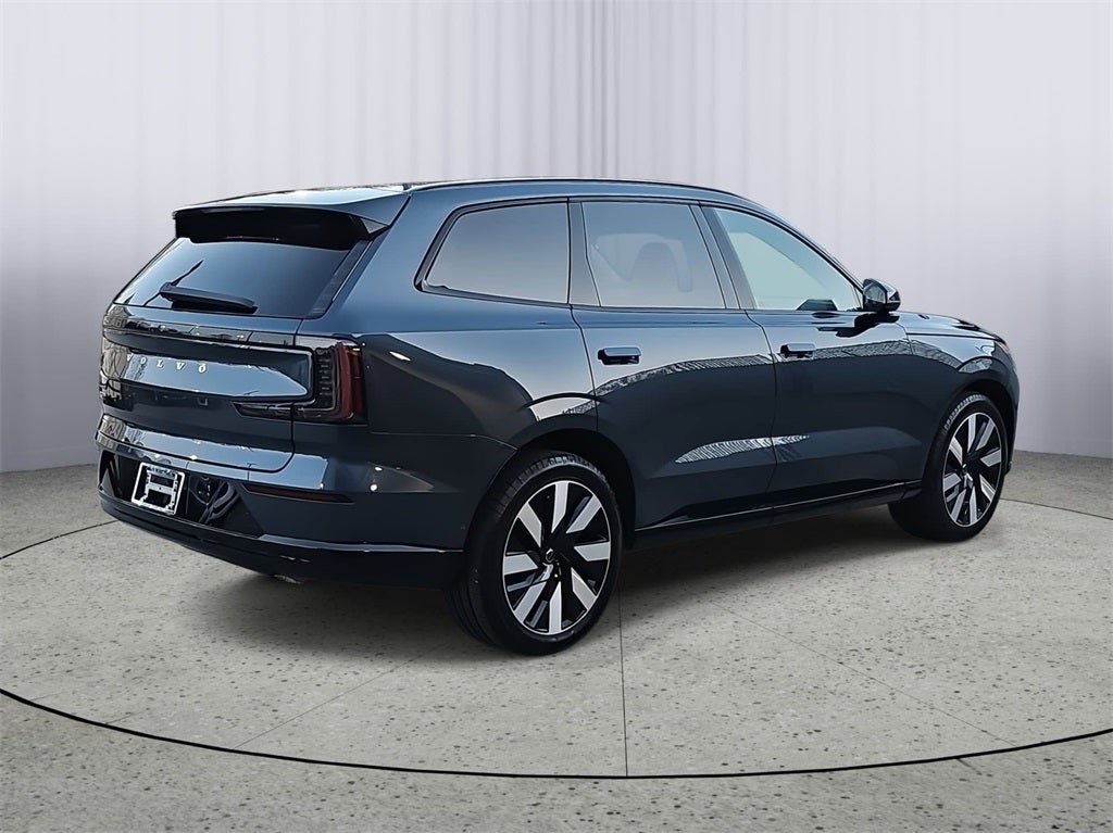 2025 Volvo EX90 Twin Motor Ultra 7-Seater