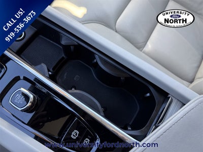 2024 Volvo S60 B5 Core Dark Theme