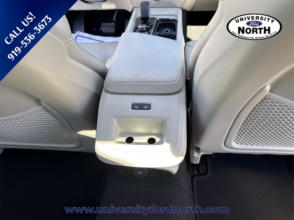 2024 Volvo S60 B5 Core Dark Theme