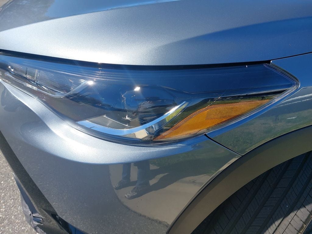 2023 Toyota Corolla Cross Hybrid SE