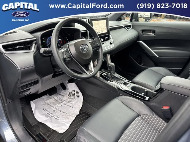 2024 Toyota Corolla Cross Hybrid XSE