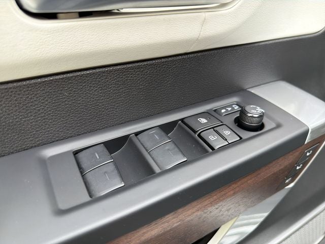 2024 Toyota Sequoia Capstone