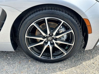 2024 Toyota GR86 Premium