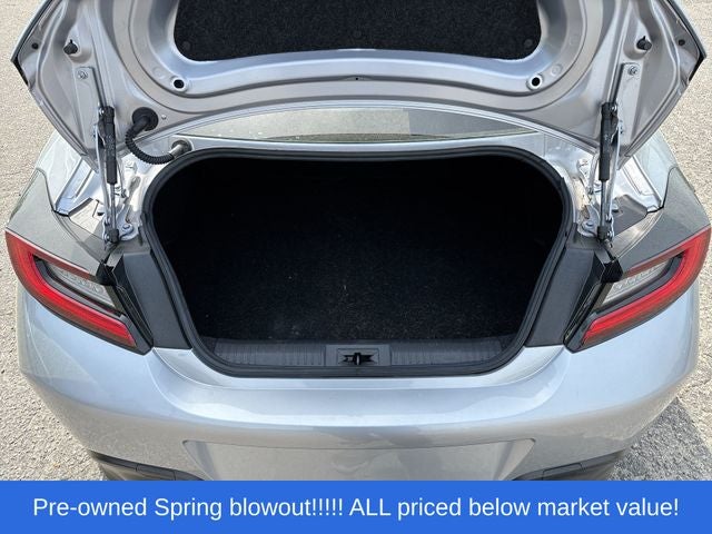 2024 Toyota GR86 Premium