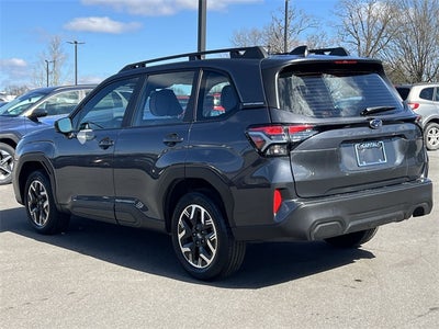 2025 Subaru Forester Base