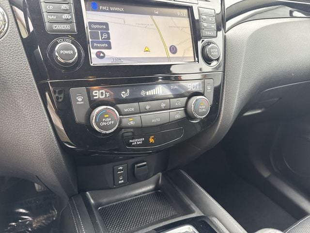 2017 Nissan Rogue Sport SL