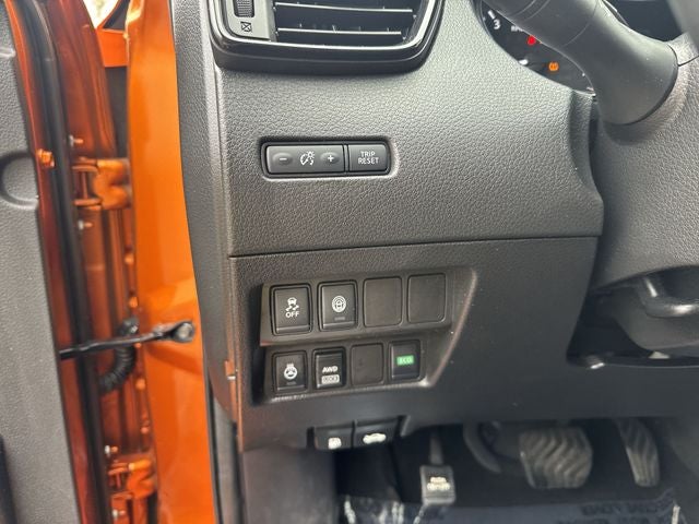 2017 Nissan Rogue Sport SL