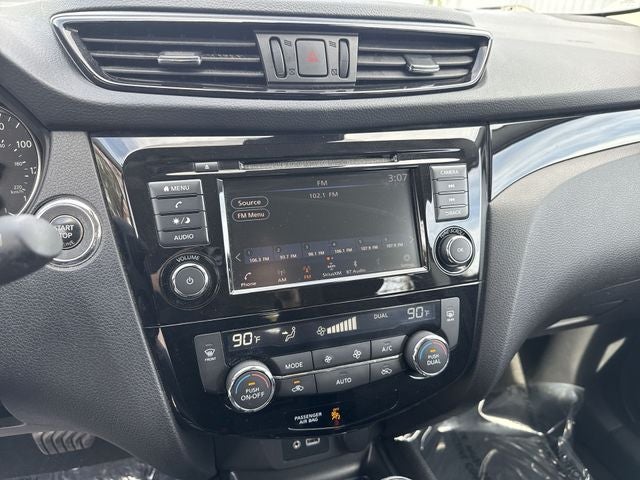 2020 Nissan Rogue Sport SV