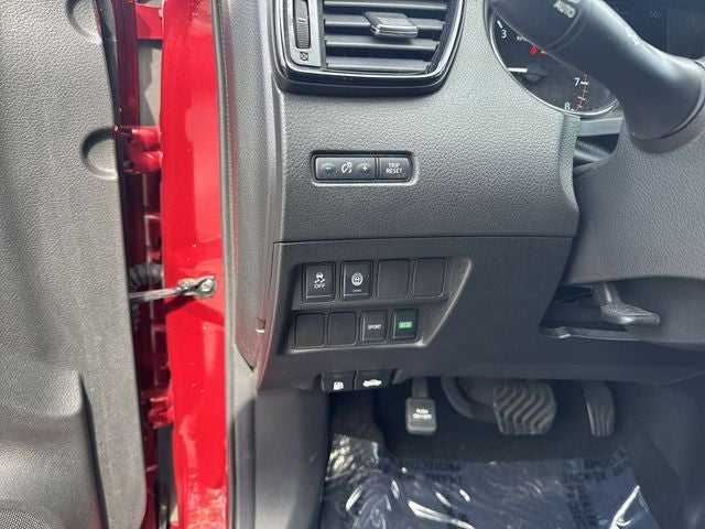 2020 Nissan Rogue Sport SV