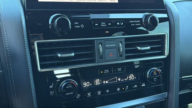 2023 INFINITI QX80 Sensory