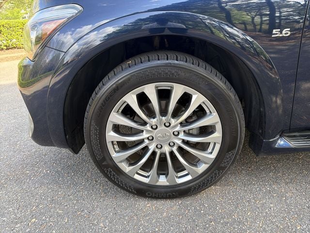 2017 INFINITI QX80 DELUXE