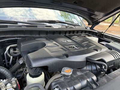 2017 INFINITI QX80 DELUXE