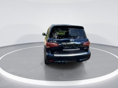 2017 INFINITI QX80 DELUXE
