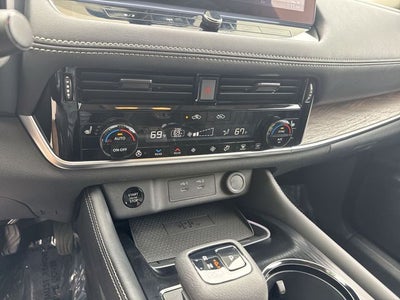 2024 Nissan Rogue Platinum