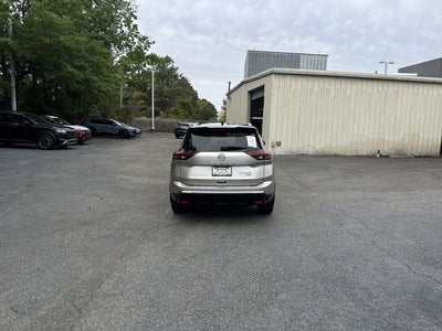 2024 Nissan Rogue Platinum