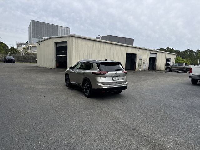 2024 Nissan Rogue Platinum