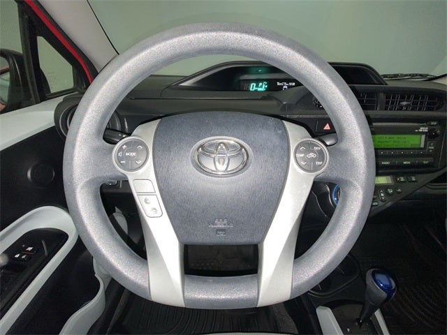 2013 Toyota Prius c Base