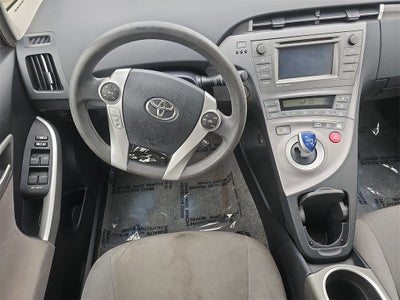 2014 Toyota Prius Plug-in Base