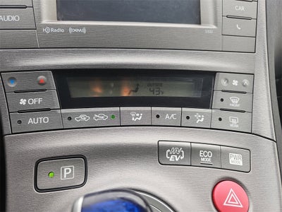 2014 Toyota Prius Plug-in Base