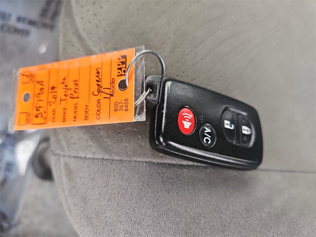 2014 Toyota Prius Plug-in Base