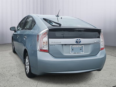 2014 Toyota Prius Plug-in Base