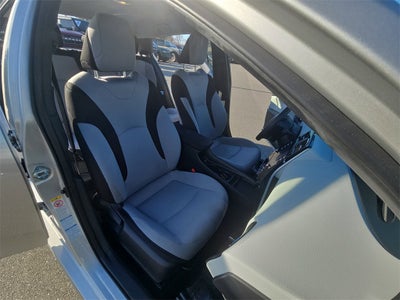 2022 Toyota Prius LE AWD-e