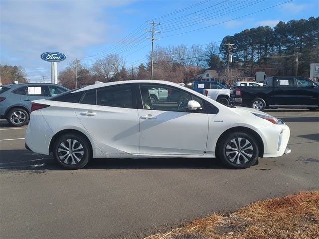 2019 Toyota Prius XLE AWD-e