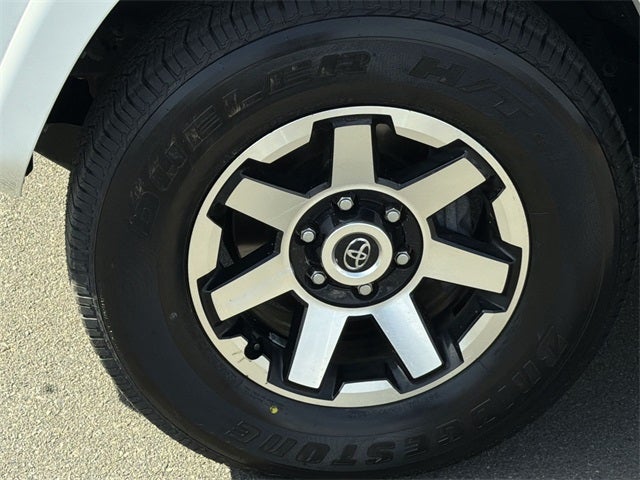 2024 Toyota 4Runner TRD Off-Road