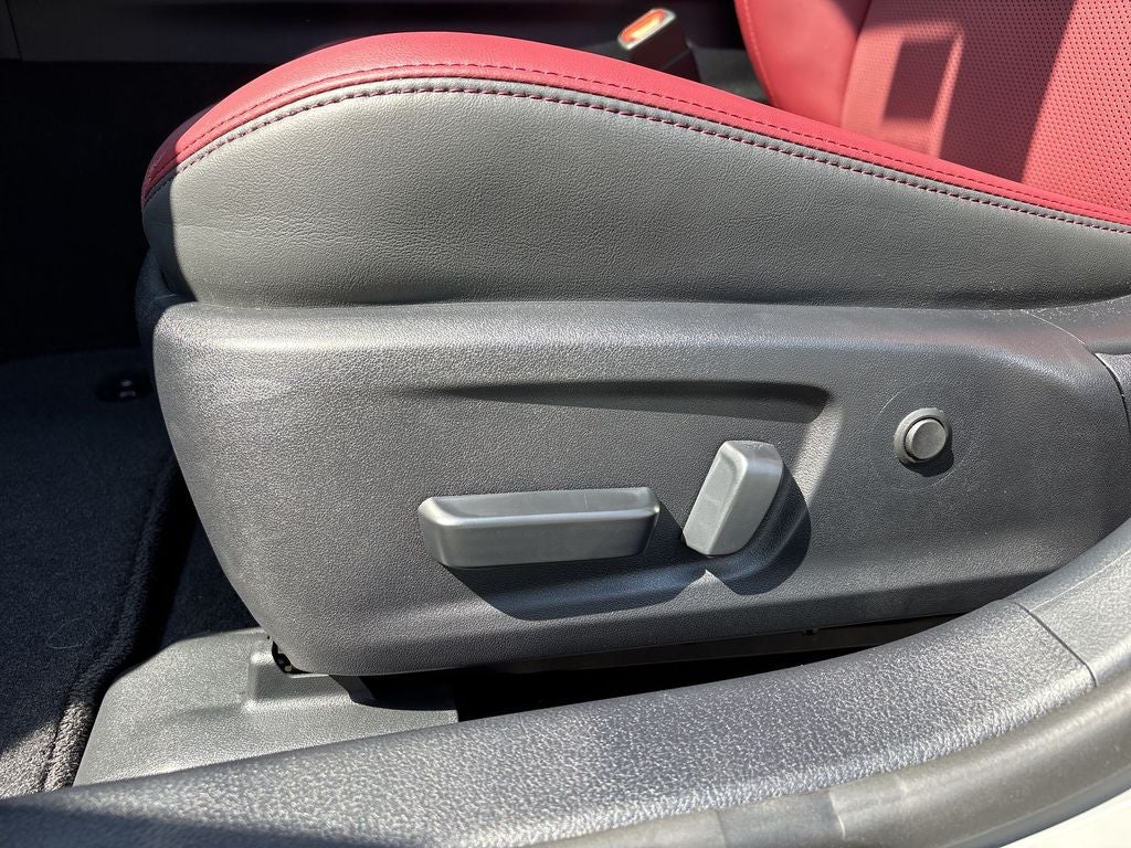 2025 Lexus IS 350 F SPORT Design