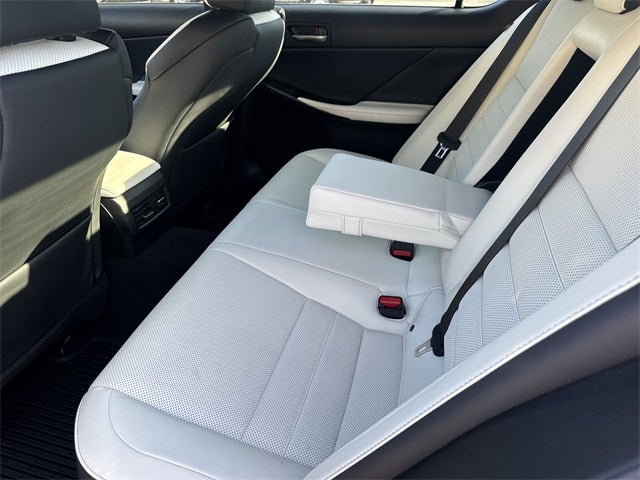 2021 Lexus IS 350 F SPORT