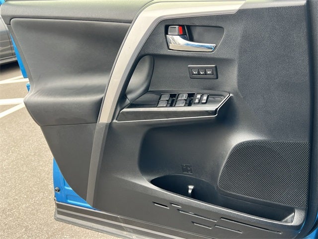 2016 Toyota RAV4 Hybrid Limited