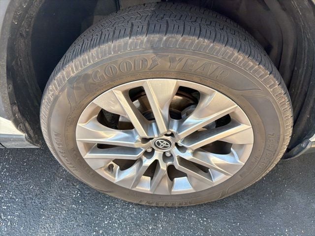 2020 Toyota RAV4 Limited