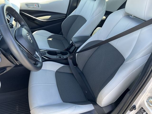 2025 Toyota Corolla Hatchback XSE