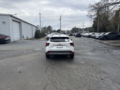 2024 Chevrolet Trax LT