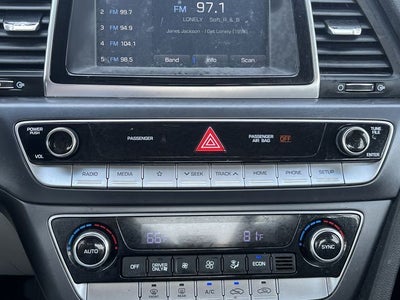 2018 Hyundai Sonata Hybrid SE