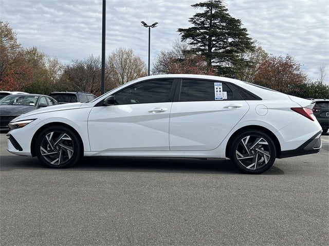 2025 Hyundai Elantra Hybrid SEL Sport