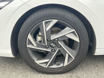 2025 Hyundai Elantra Hybrid Limited