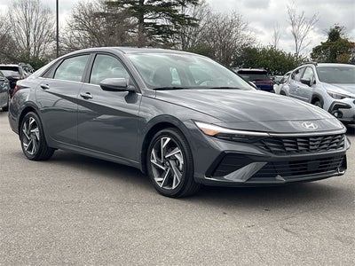 2025 Hyundai Elantra Hybrid Limited