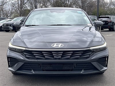 2025 Hyundai Elantra Hybrid Limited