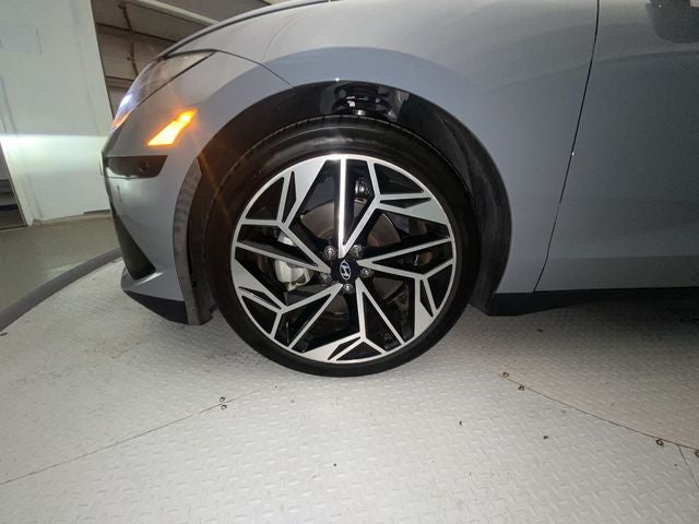 2023 Hyundai IONIQ 6 Limited