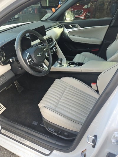 2023 Genesis G70 2.0T