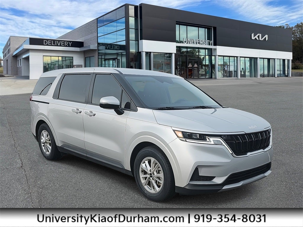 2023 Kia Carnival LX